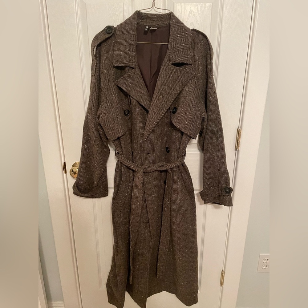SOLD OUT Gorgeous H&M DIVIDED Brown Herringbone Trench Coat Size S New